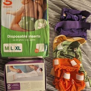 Gdiapers medium covers and pads!